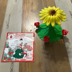 Vintage 1980 Strawberry Shortcake Sunflower Carrousel Merry Go Round